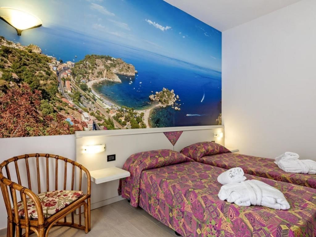 rooms-single-standard-room