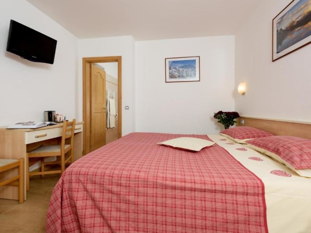 rooms-standard-room-double-single-use