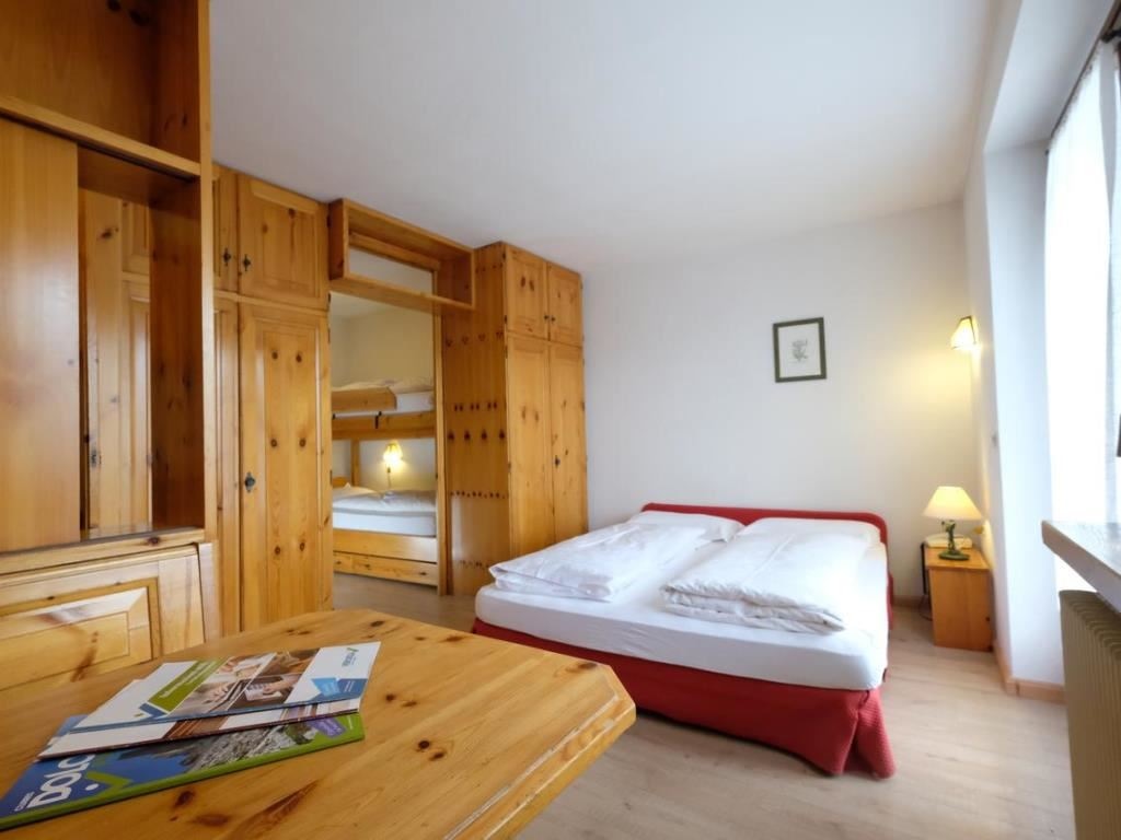 rooms-three-room-apartment