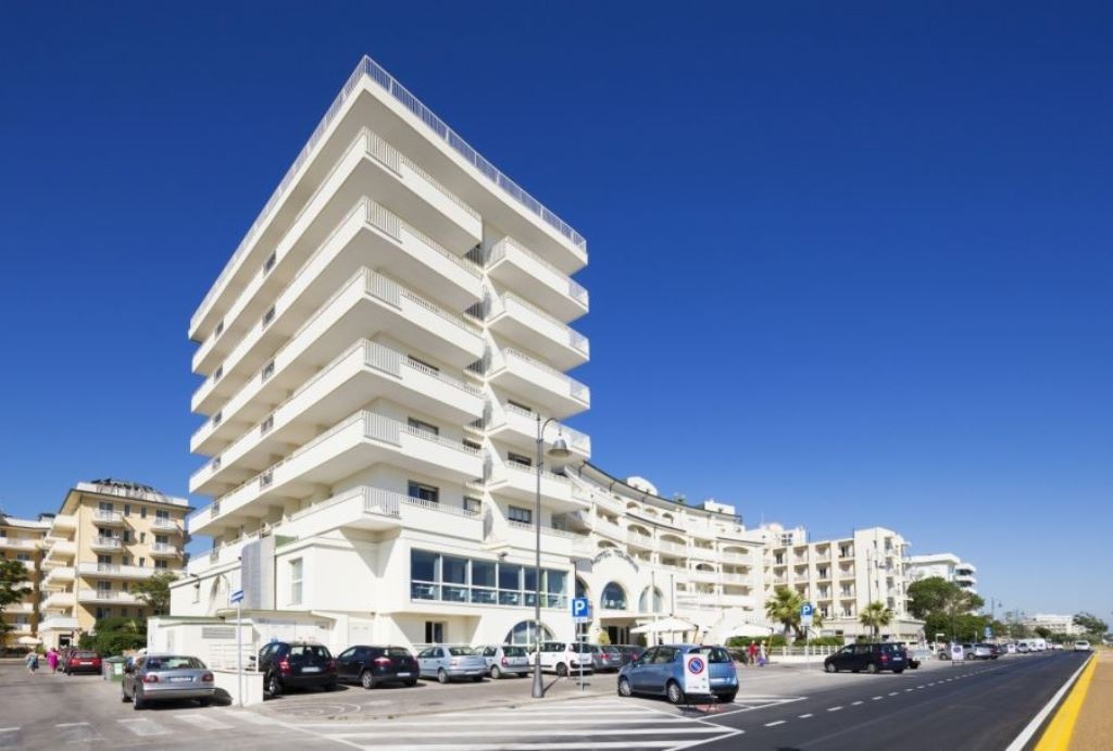 general-main-building