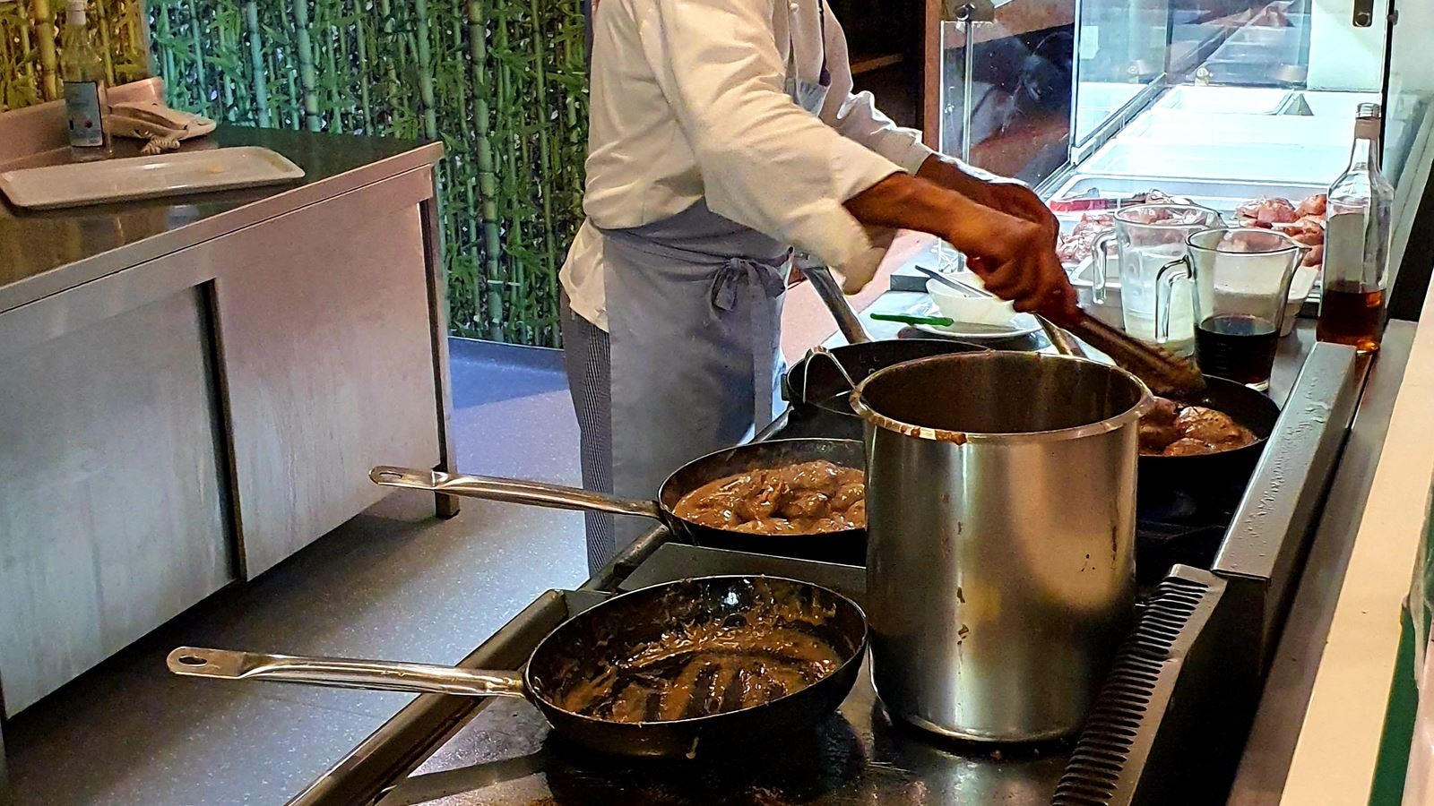 restaurants-restaurants