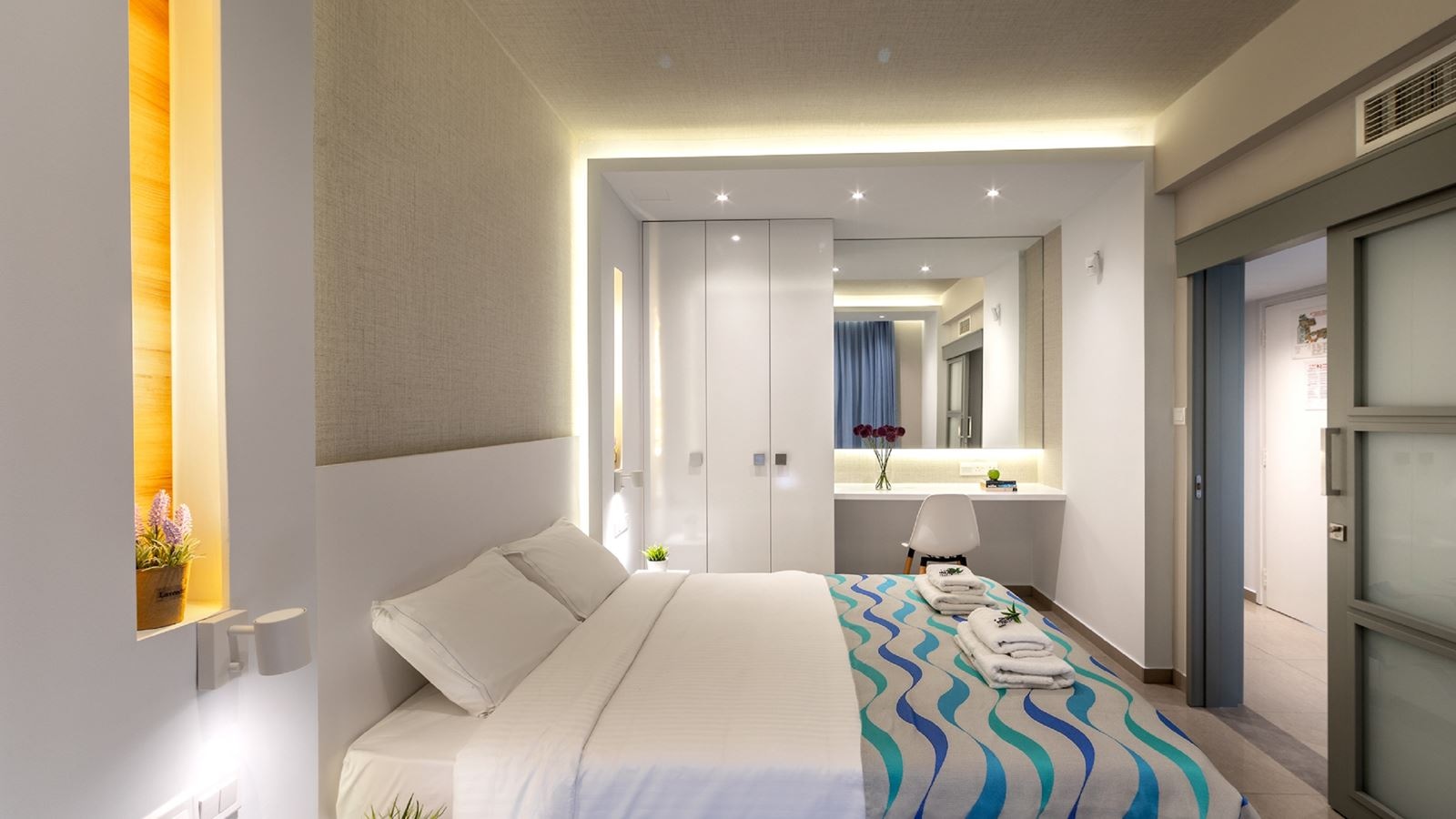 rooms-one-bedroom-garden-view-suite