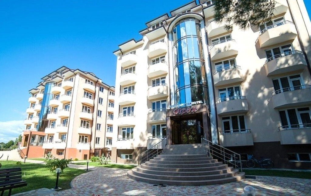 general-main-building