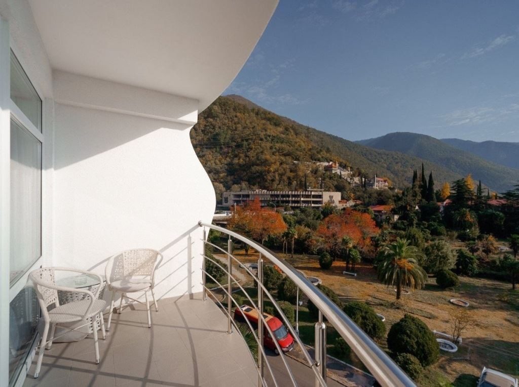 rooms-suite-with-balcony