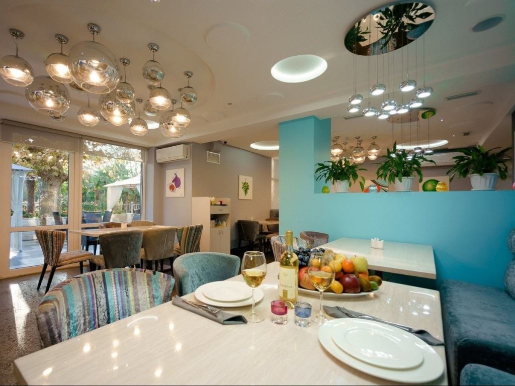 restaurants-restoran