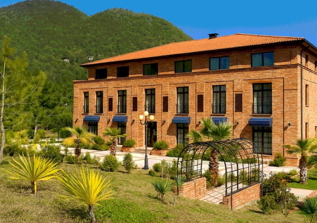 general-main-building