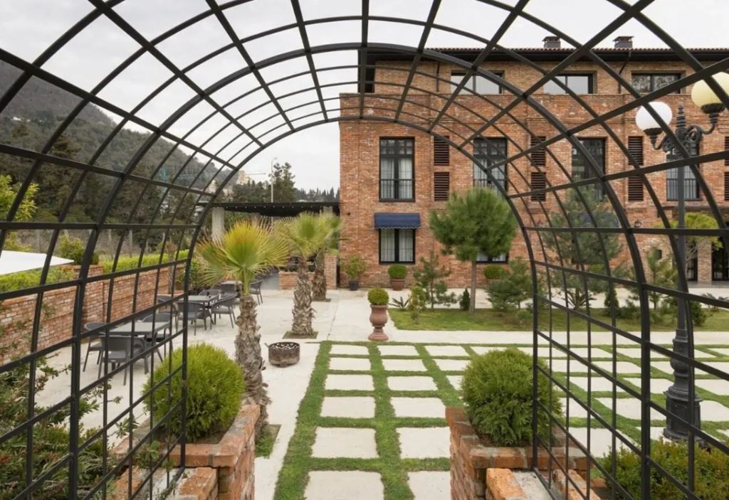 general-main-building