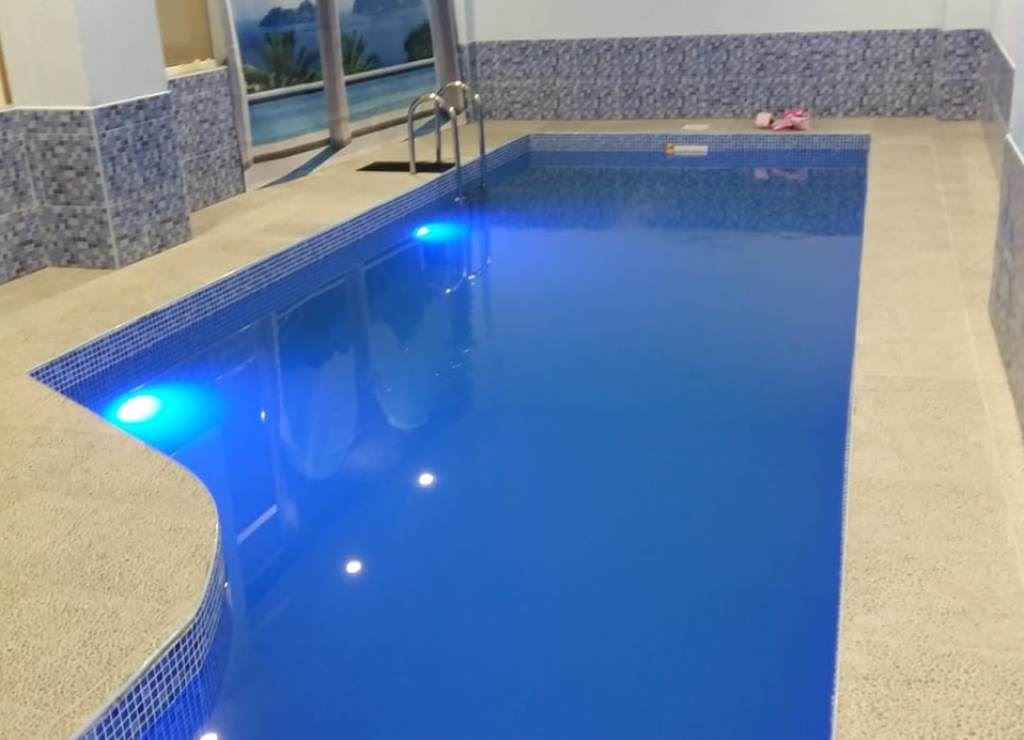 pools-indoor-pool