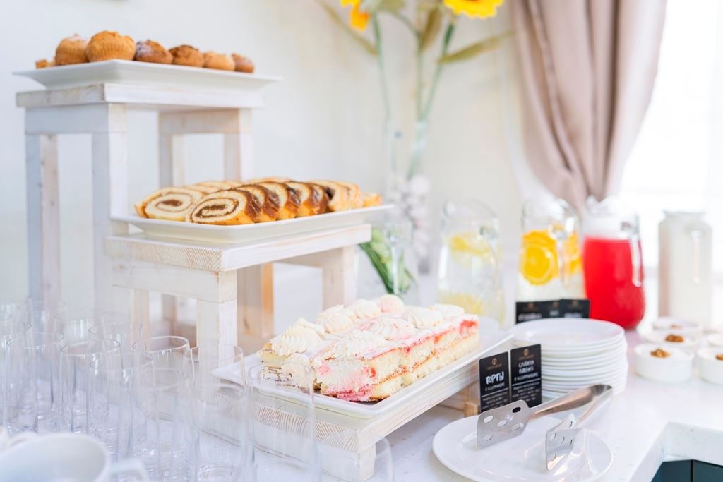 restaurants-restaurant