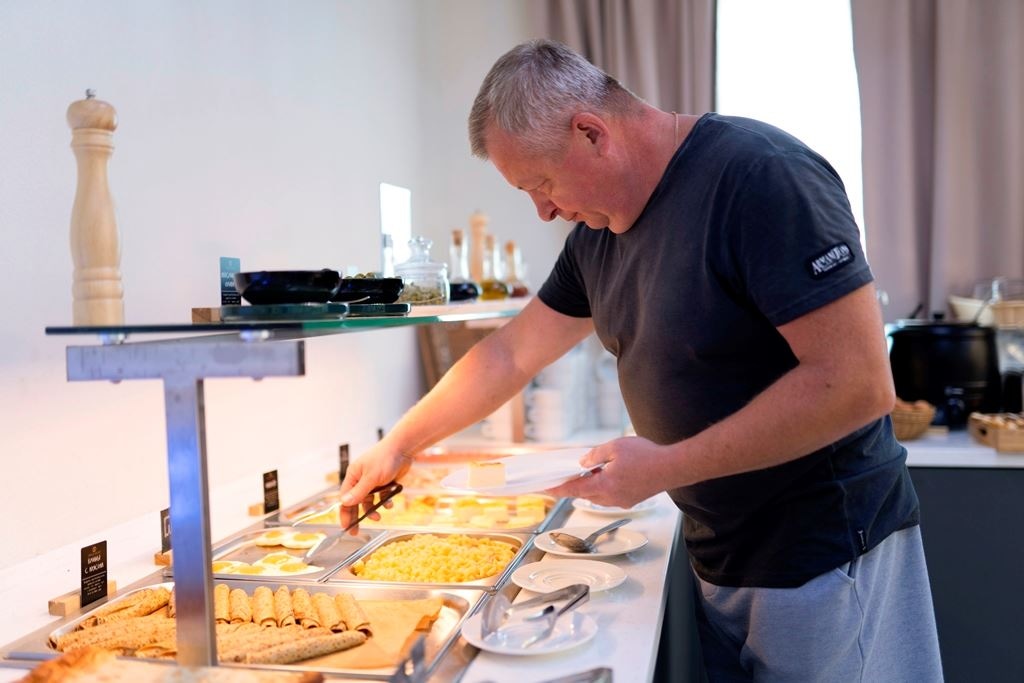 restaurants-restaurant