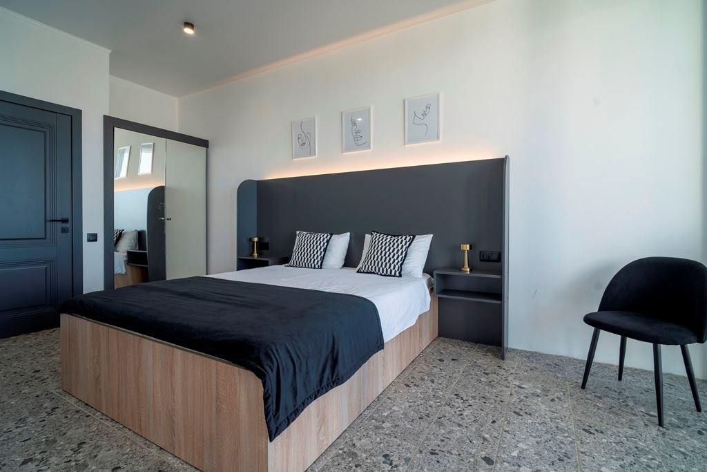 rooms-standart-balcony-sea-corp-2