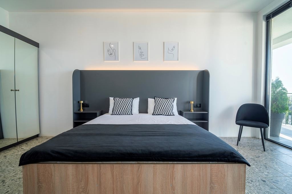 rooms-standart-balcony-sea-corp-2