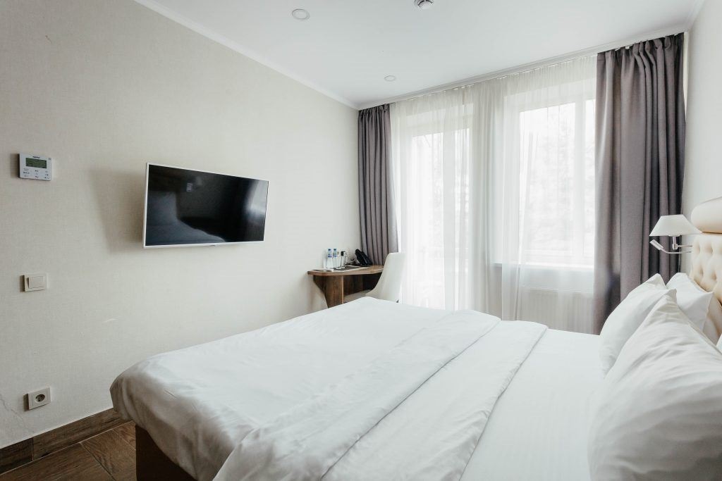 rooms-superior-2-rooms-with-balcony-park-view