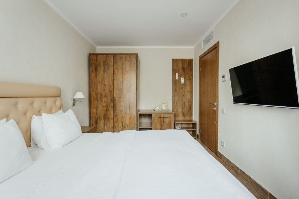 rooms-superior-2-rooms-with-balcony-park-view