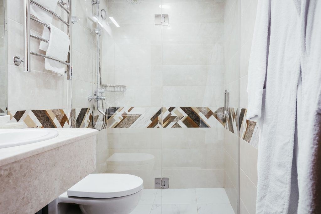 rooms-suite-balcony-park-view