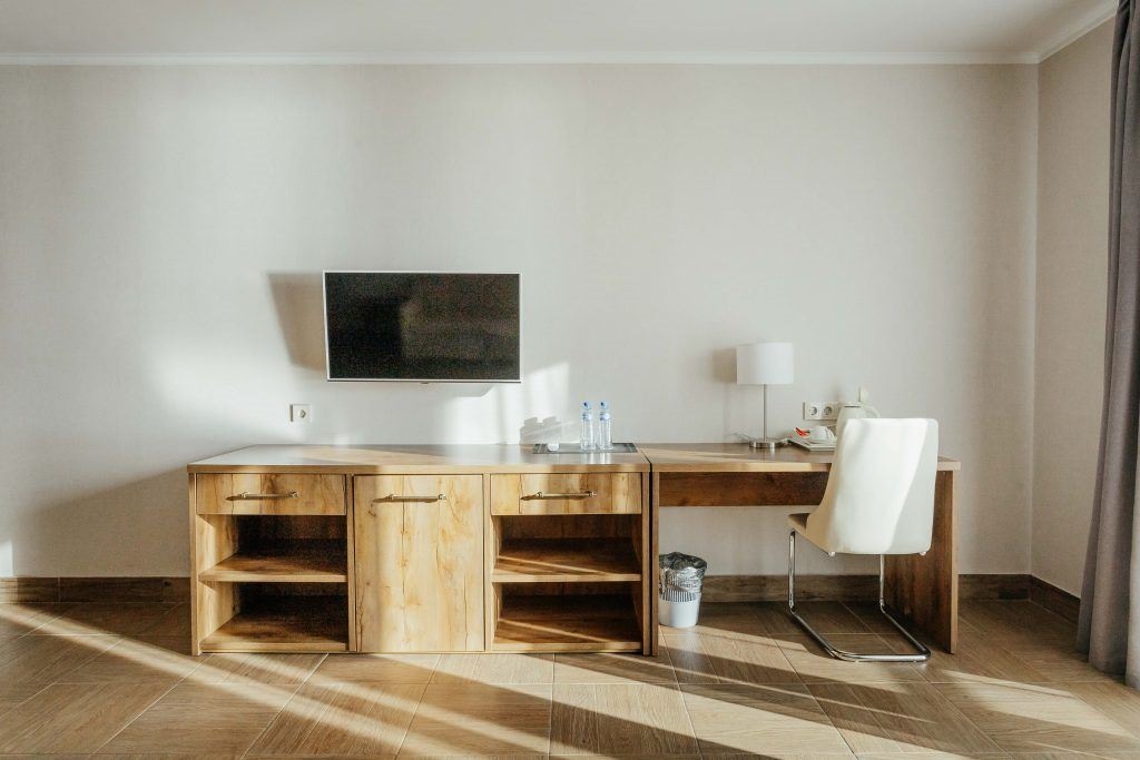 rooms-suite-no-balcony-park-view