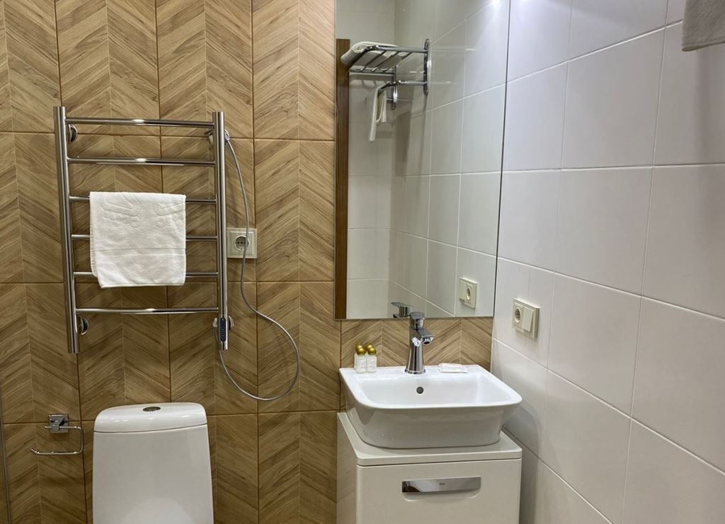 rooms-single-no-balcony-park-view