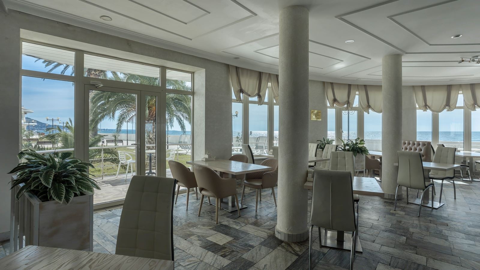 restaurants-restoran