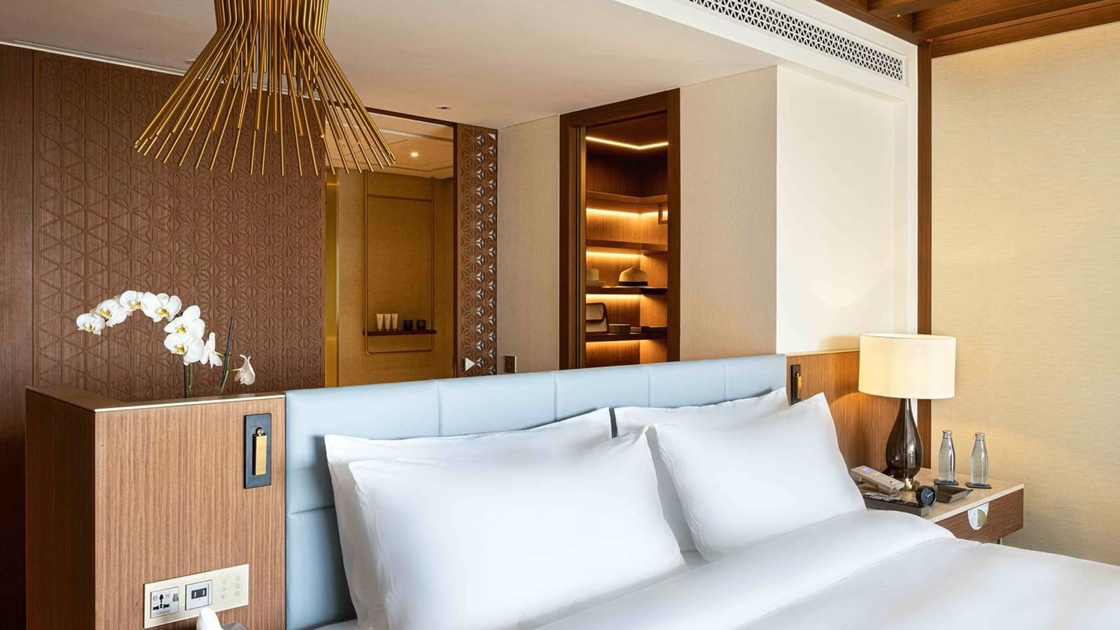 rooms-ocean-deluxe-room