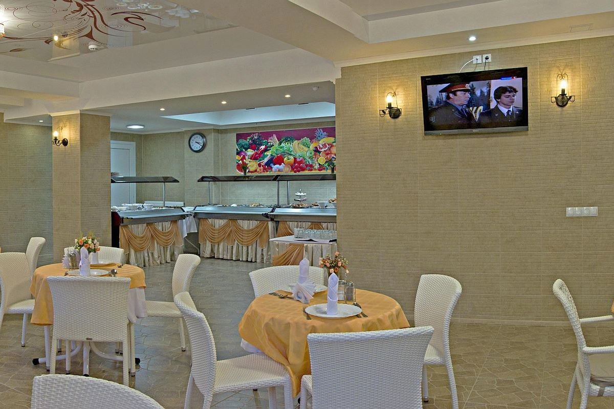 restaurants-obedennyi-zal