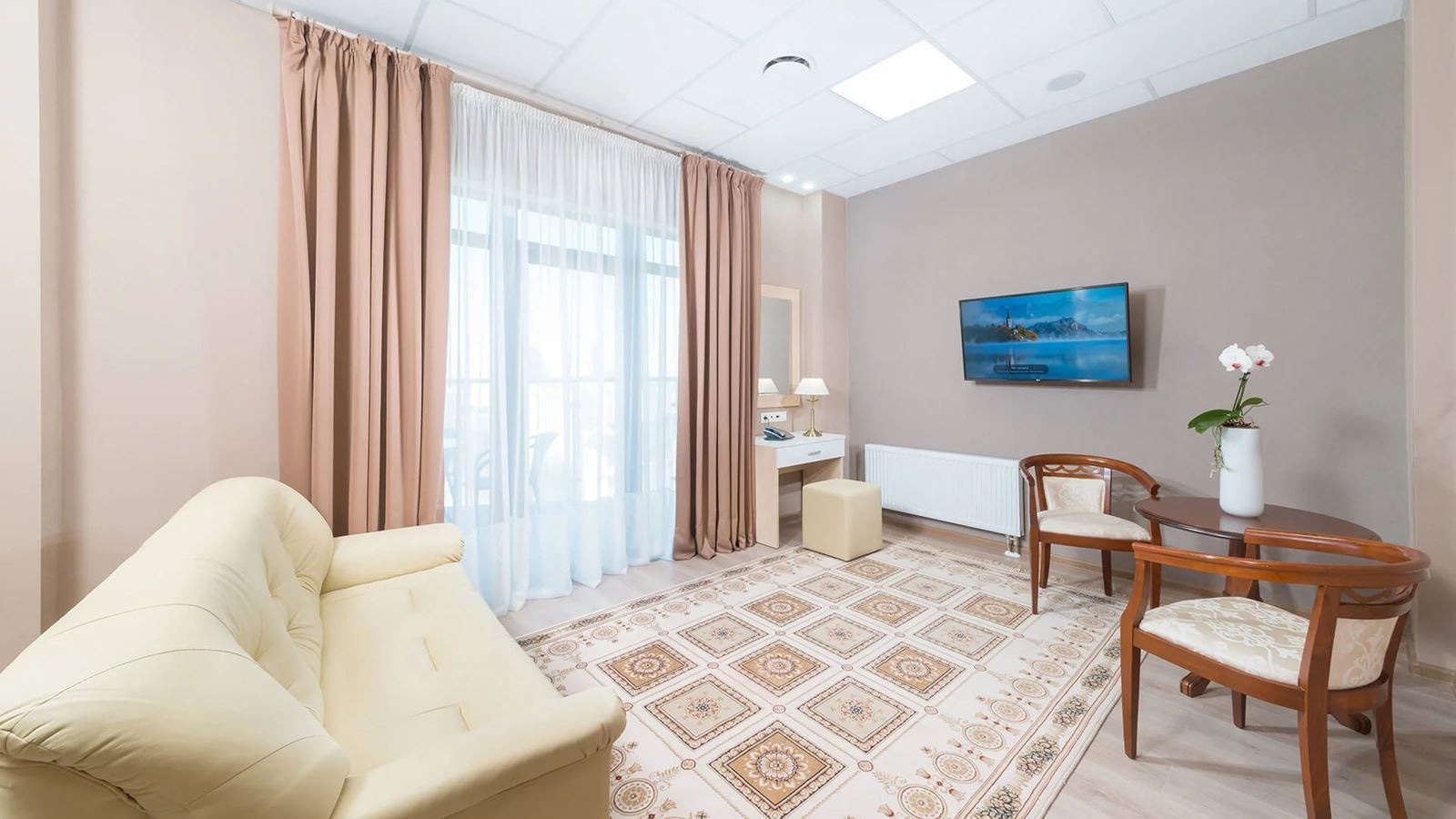 rooms-4местные--3комнатные-апартамент-корпус-4