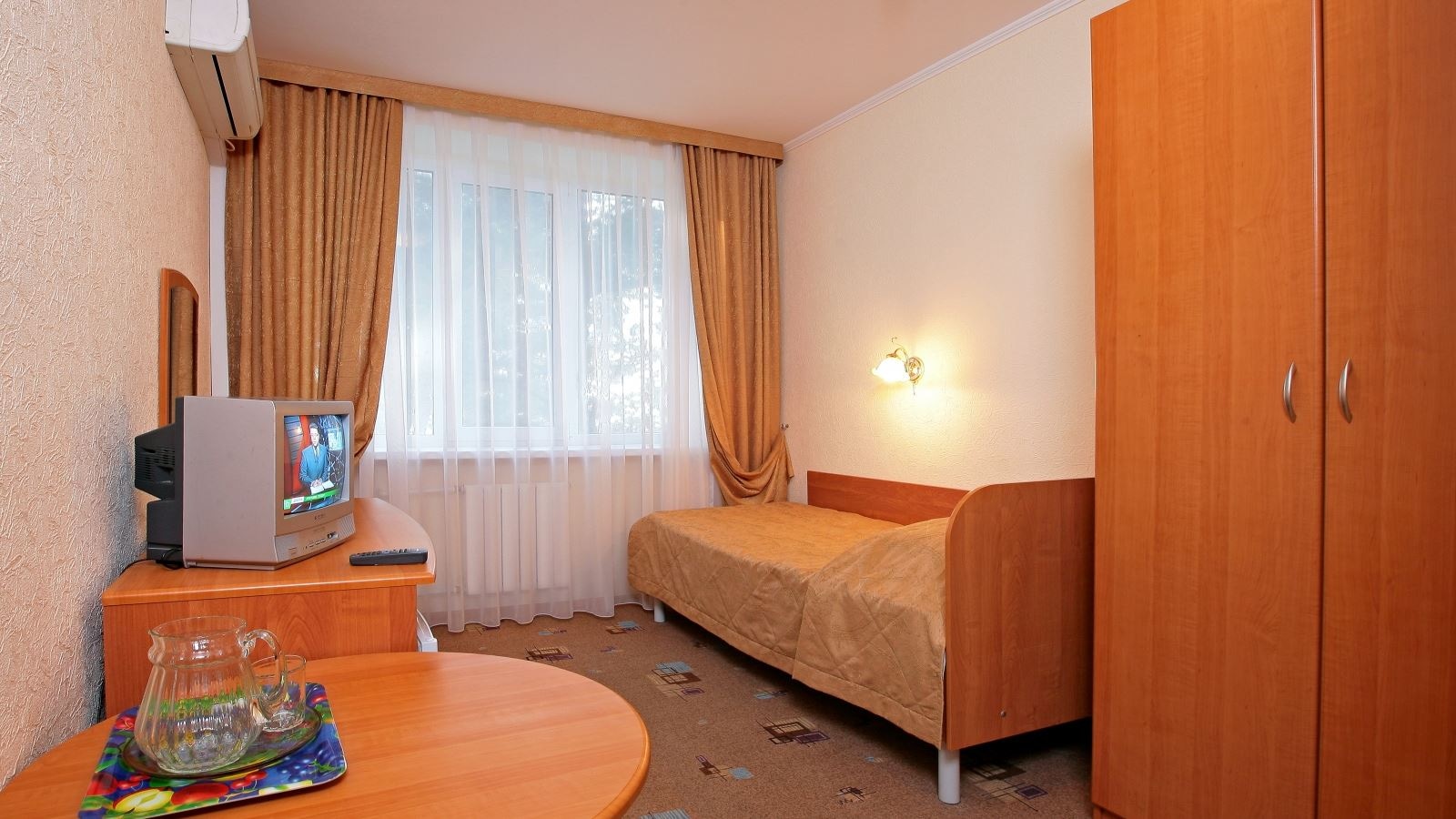 rooms-standard-building-1