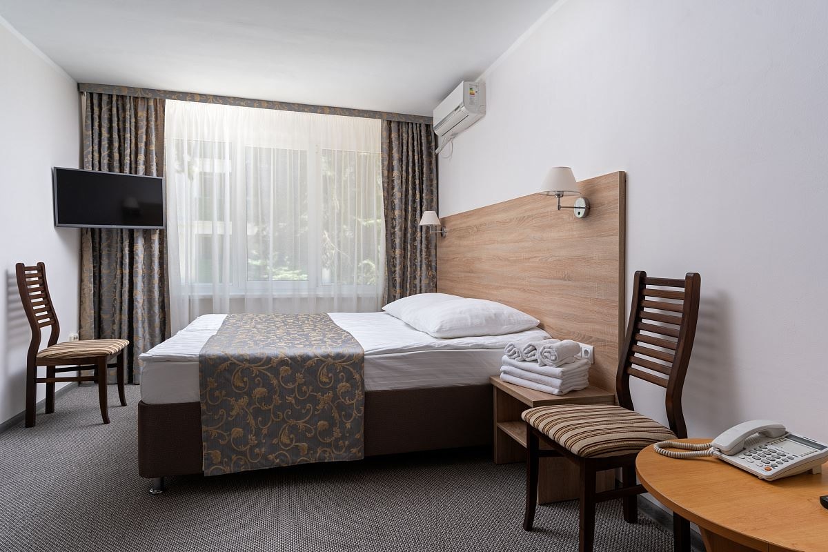 rooms-2-standard-improved-housing-5