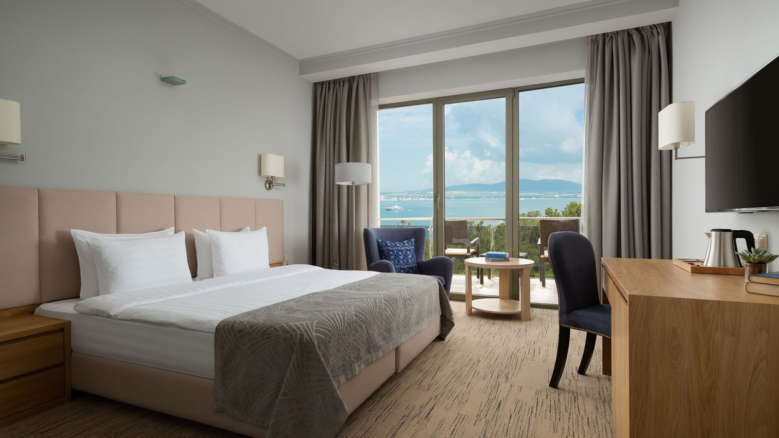 rooms-стандарт-с-видом-на-горы-корпус-№3