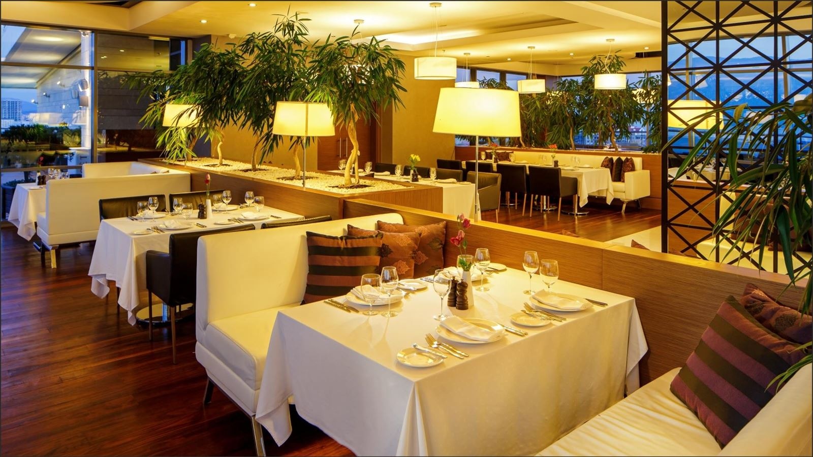 restaurants-панорамный-ресторан-фьюжн