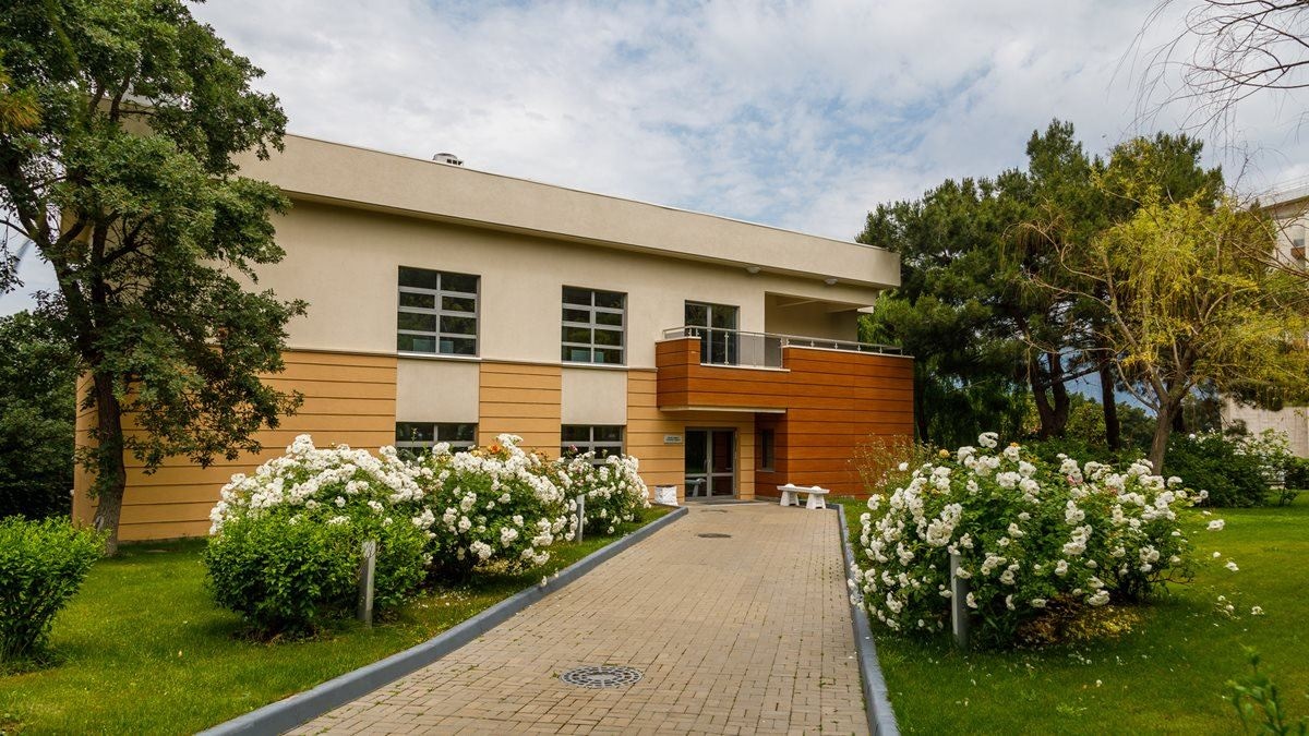 general-annex-building