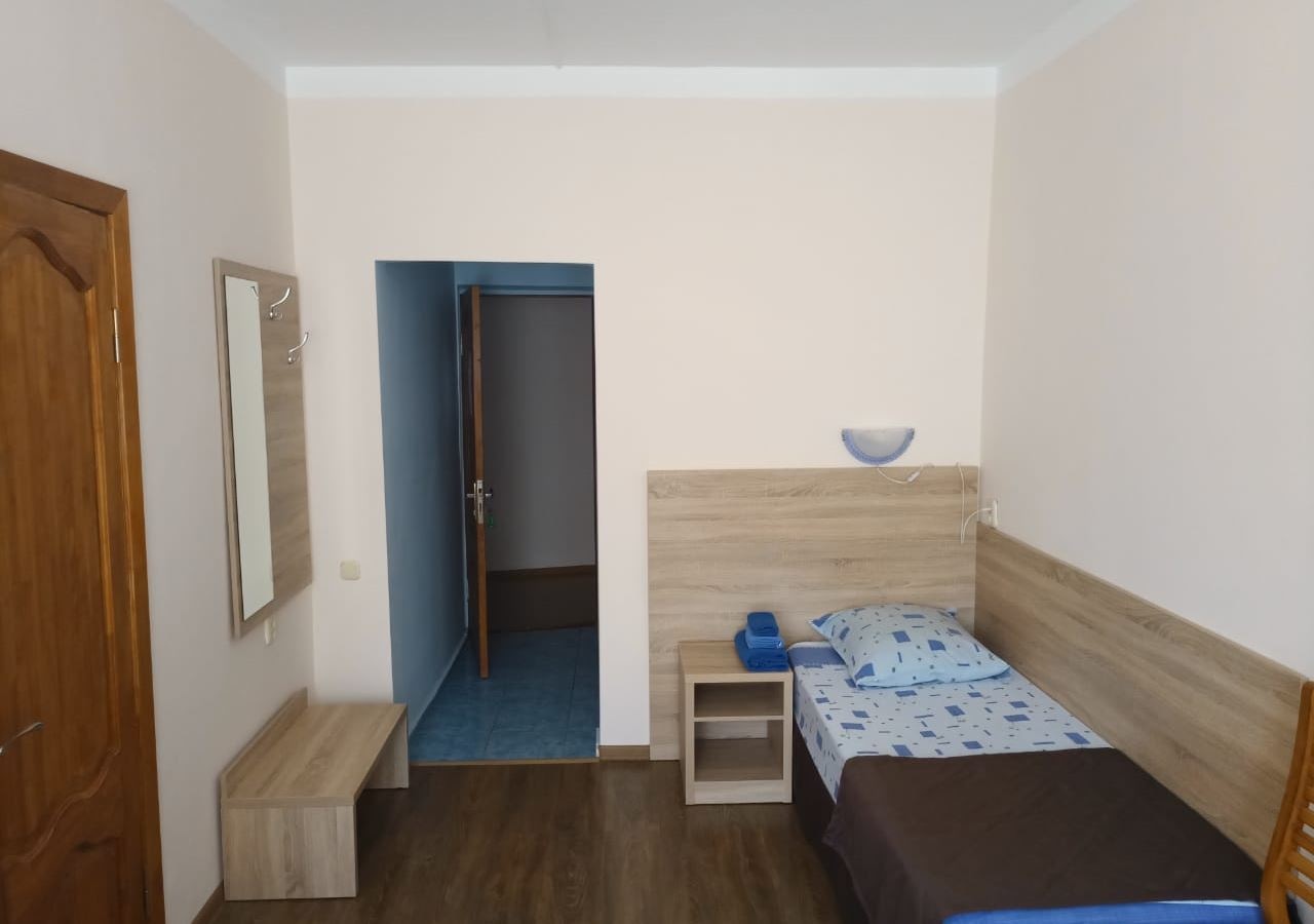 rooms-2-room-standard-building-1