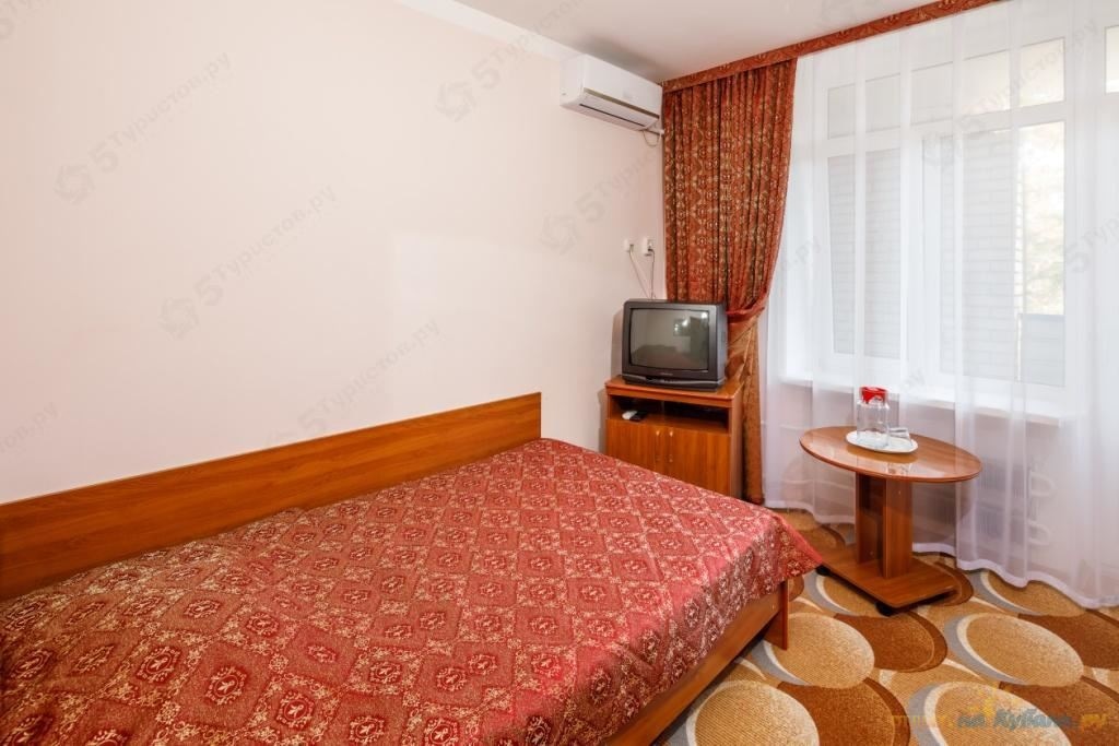 rooms-single-standard-building-4