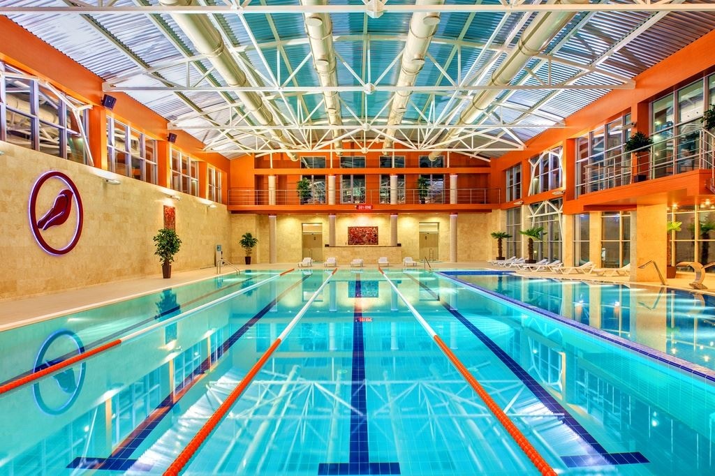 pools-indoor-pool