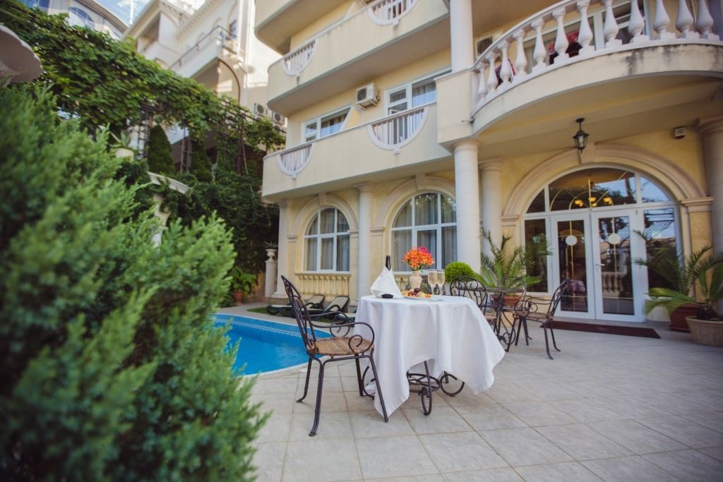 general-main-building