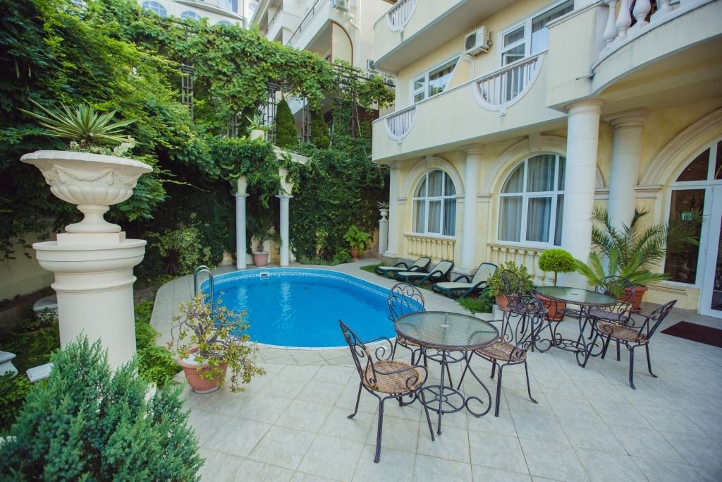 general-main-building