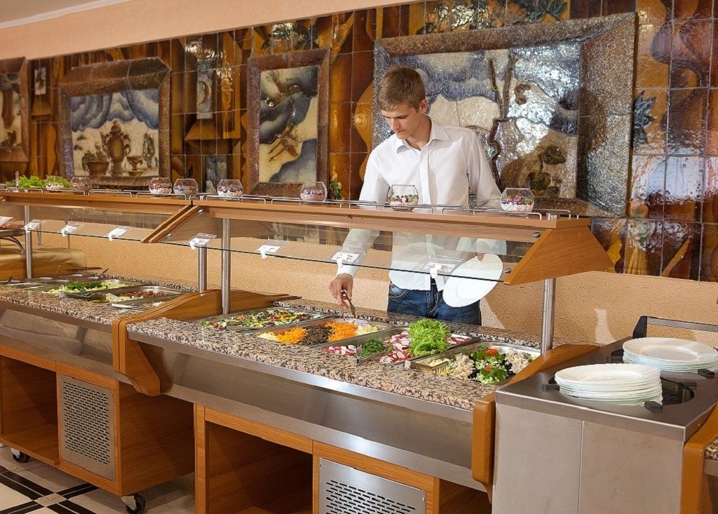 restaurants-obedenniy-zal