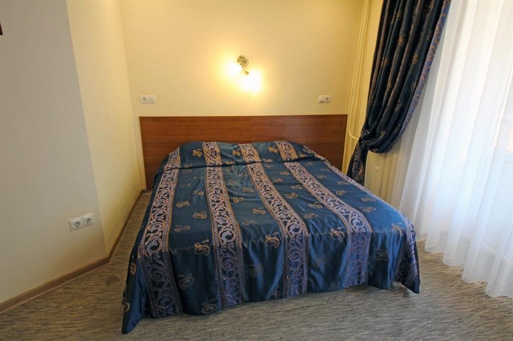 rooms-room-comfort-1-bedroom