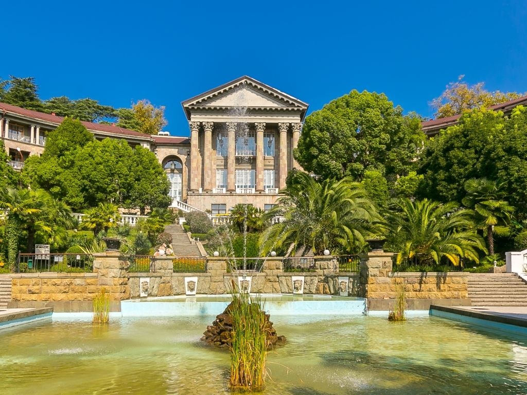 general-main-building