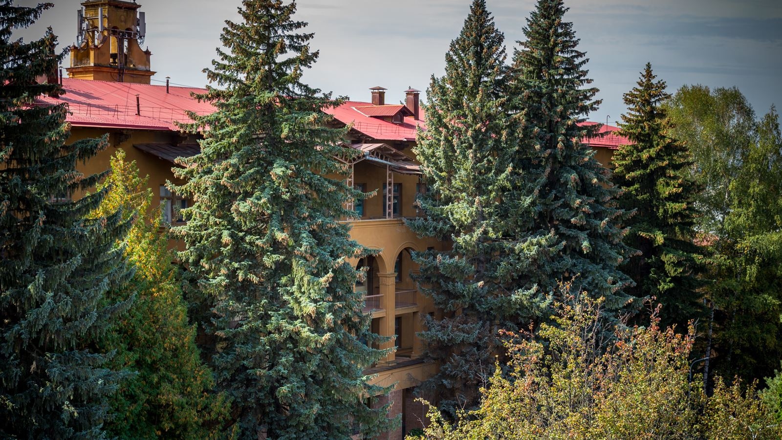 general-main-building