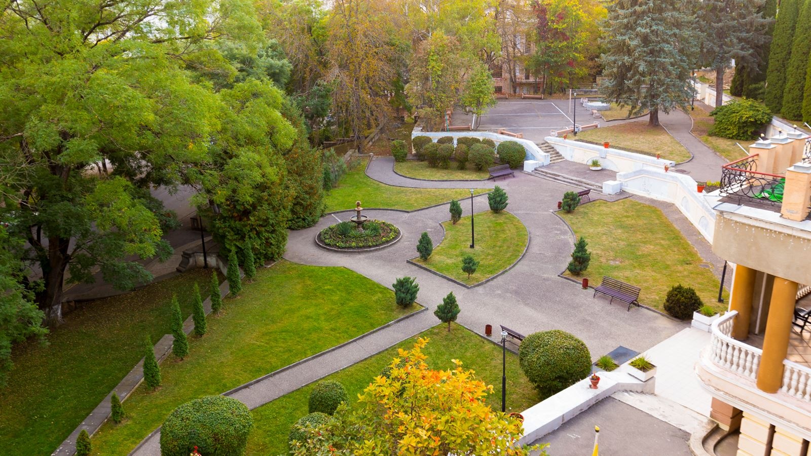 general-main-building