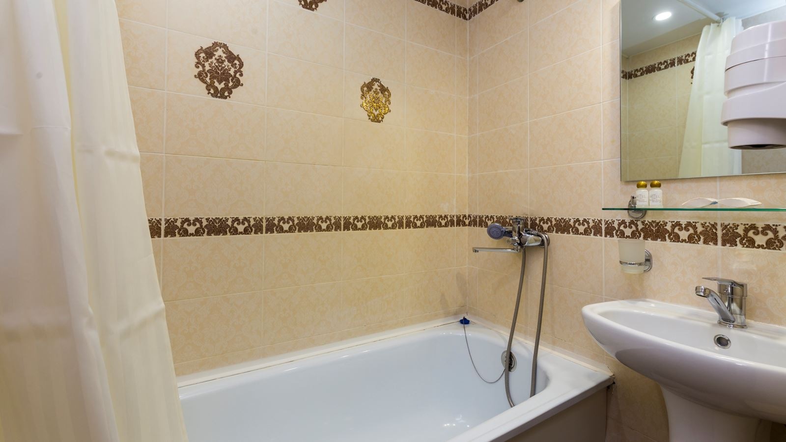 rooms-2-bed-2-room-luxe-corpus-1