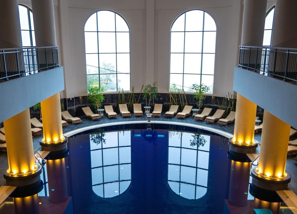 pools-indoor-pool