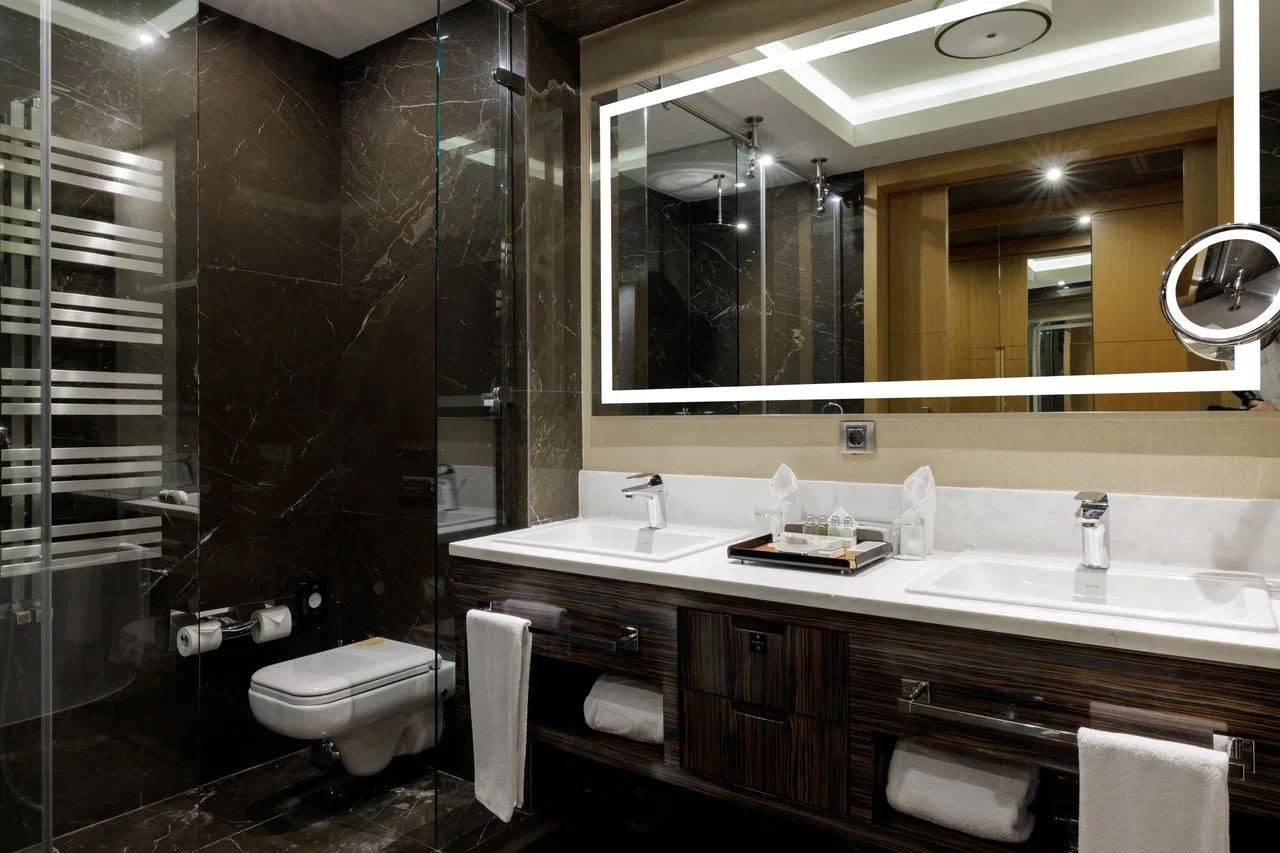 rooms-deluxe-mountain-view