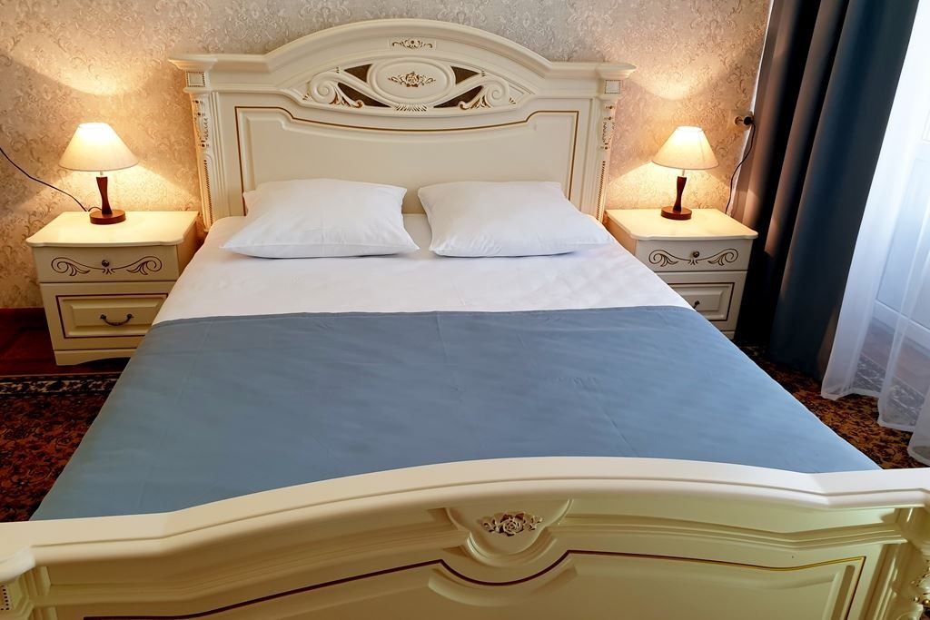 rooms-2-mest-3-komn-apartamenty