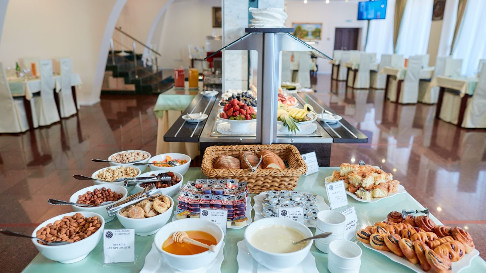 restaurants-restoran-gostinnyi-dvor