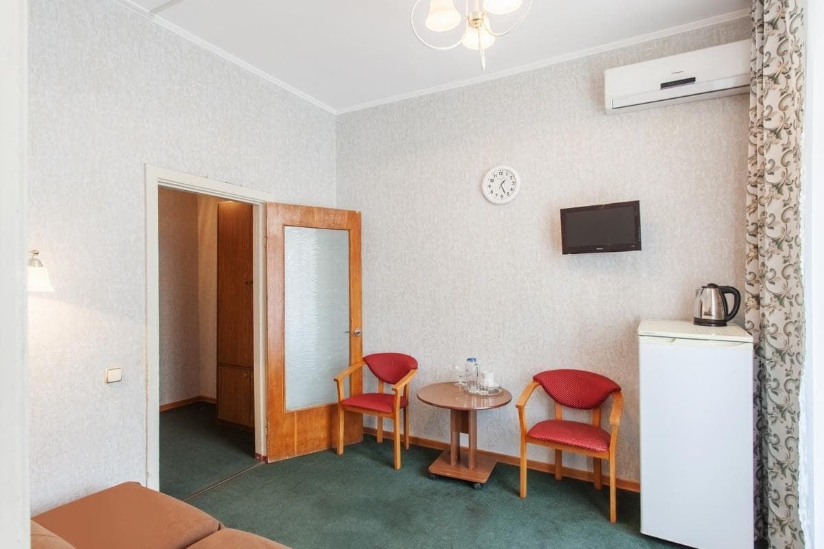 rooms-2-room-corpus-1