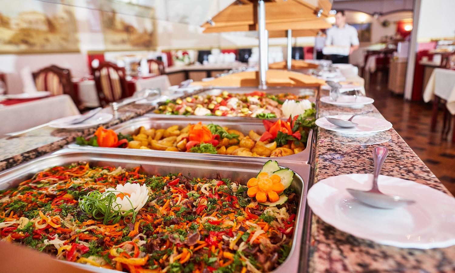 restaurants-obedennyi-zal