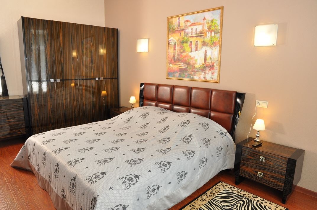 rooms-2-room-president