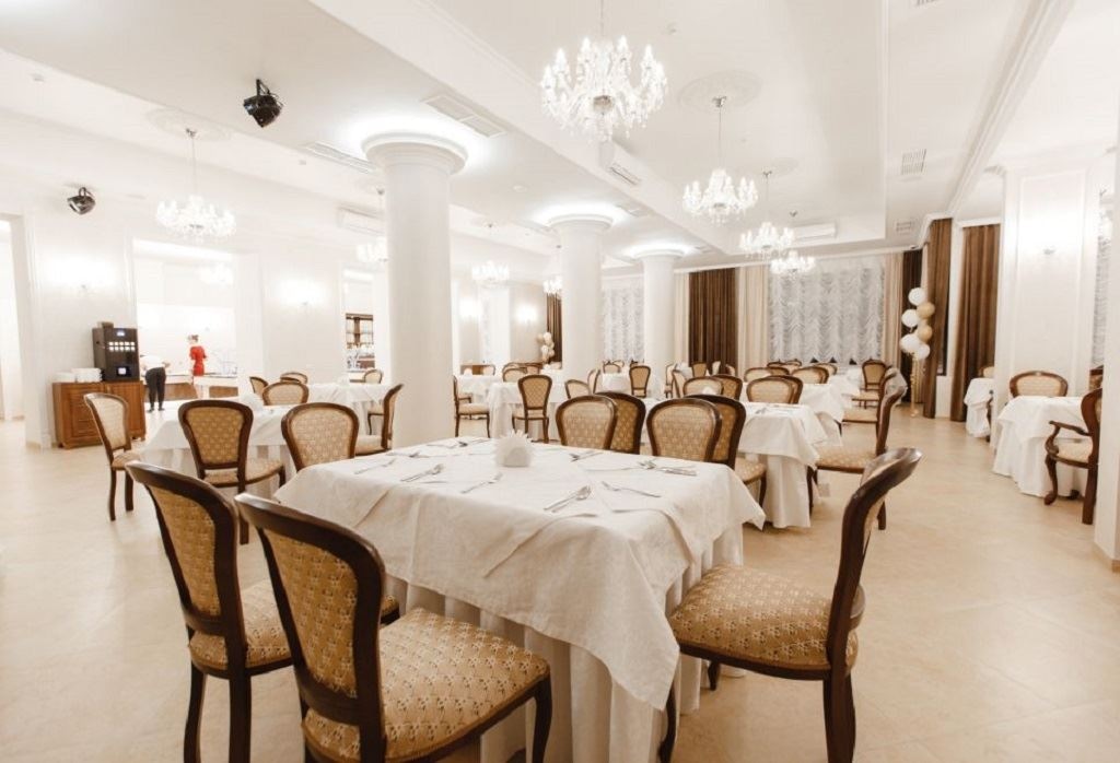 restaurants-banketnyi-zal