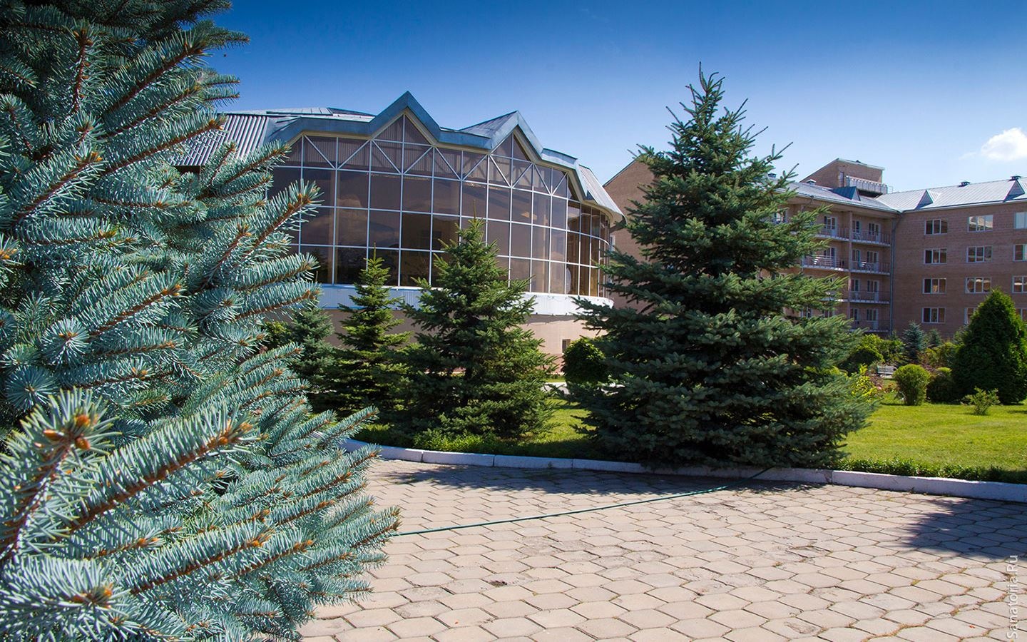 general-main-building